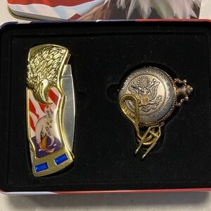 Eagle Design Knife and clock Set